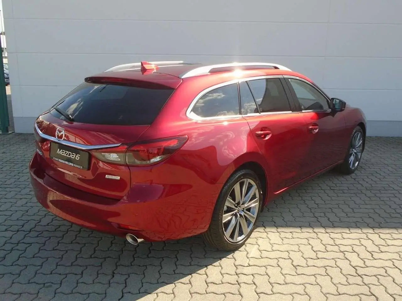 Photo 1 : Mazda 6 2024 Petrol