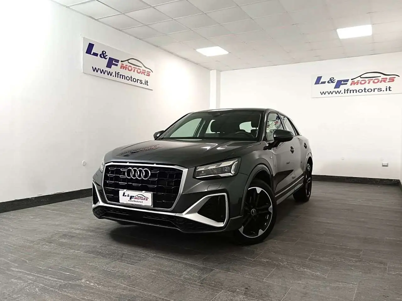 Photo 1 : Audi Q2 2021 Diesel