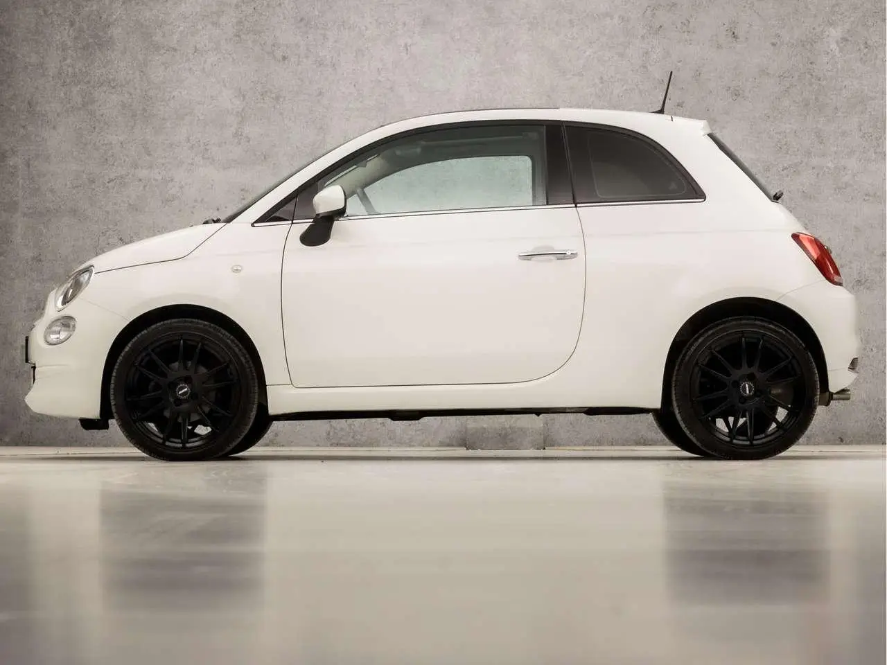 Photo 1 : Fiat 500 2019 Essence