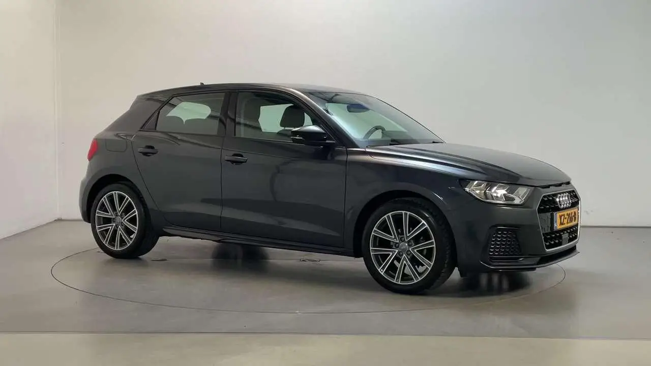 Photo 1 : Audi A1 2019 Petrol