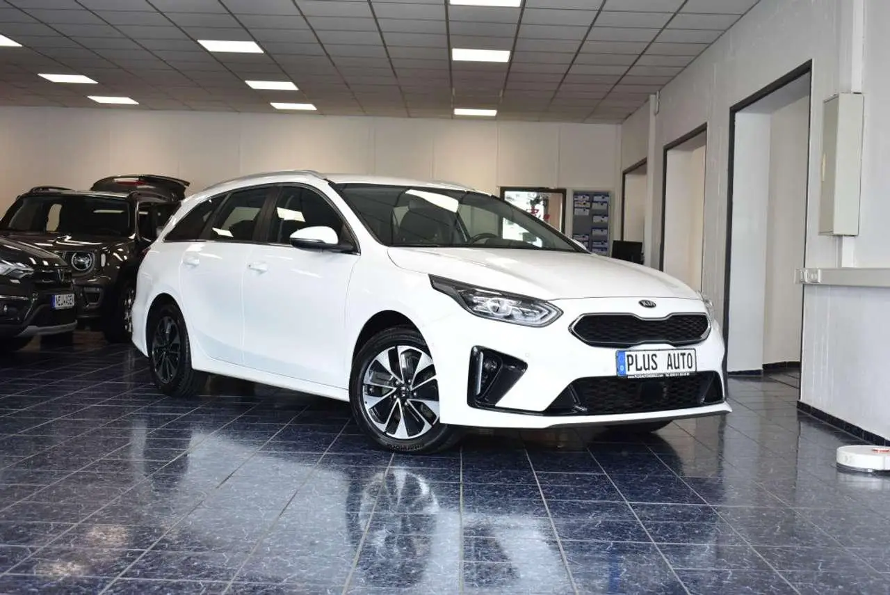 Photo 1 : Kia Ceed 2020 Hybrid