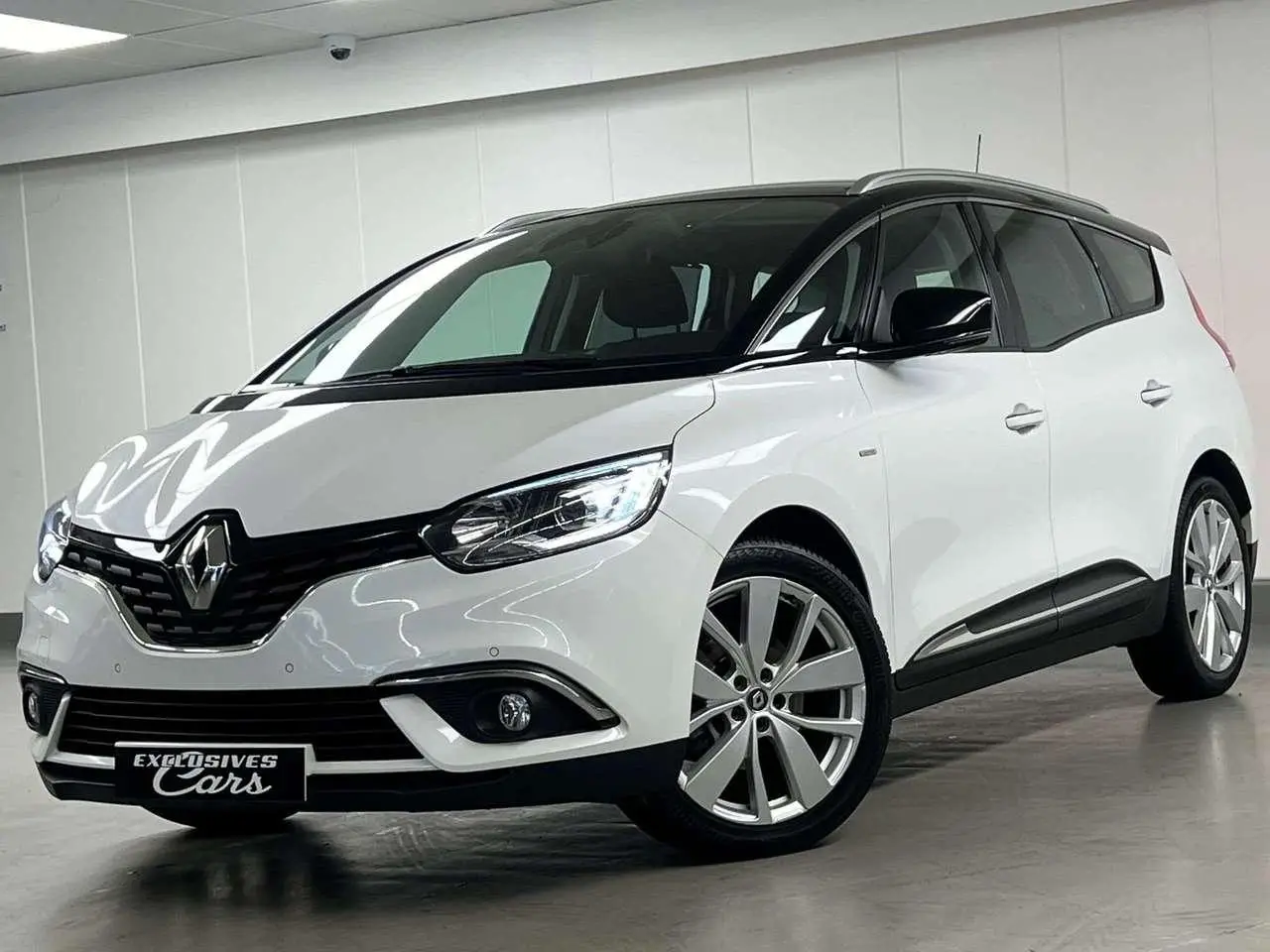 Photo 1 : Renault Grand Scenic 2019 Petrol