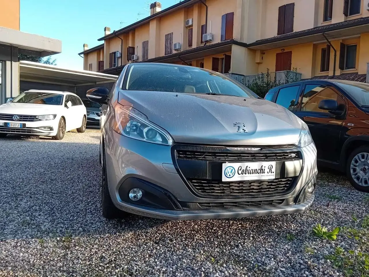 Photo 1 : Peugeot 208 2019 Petrol