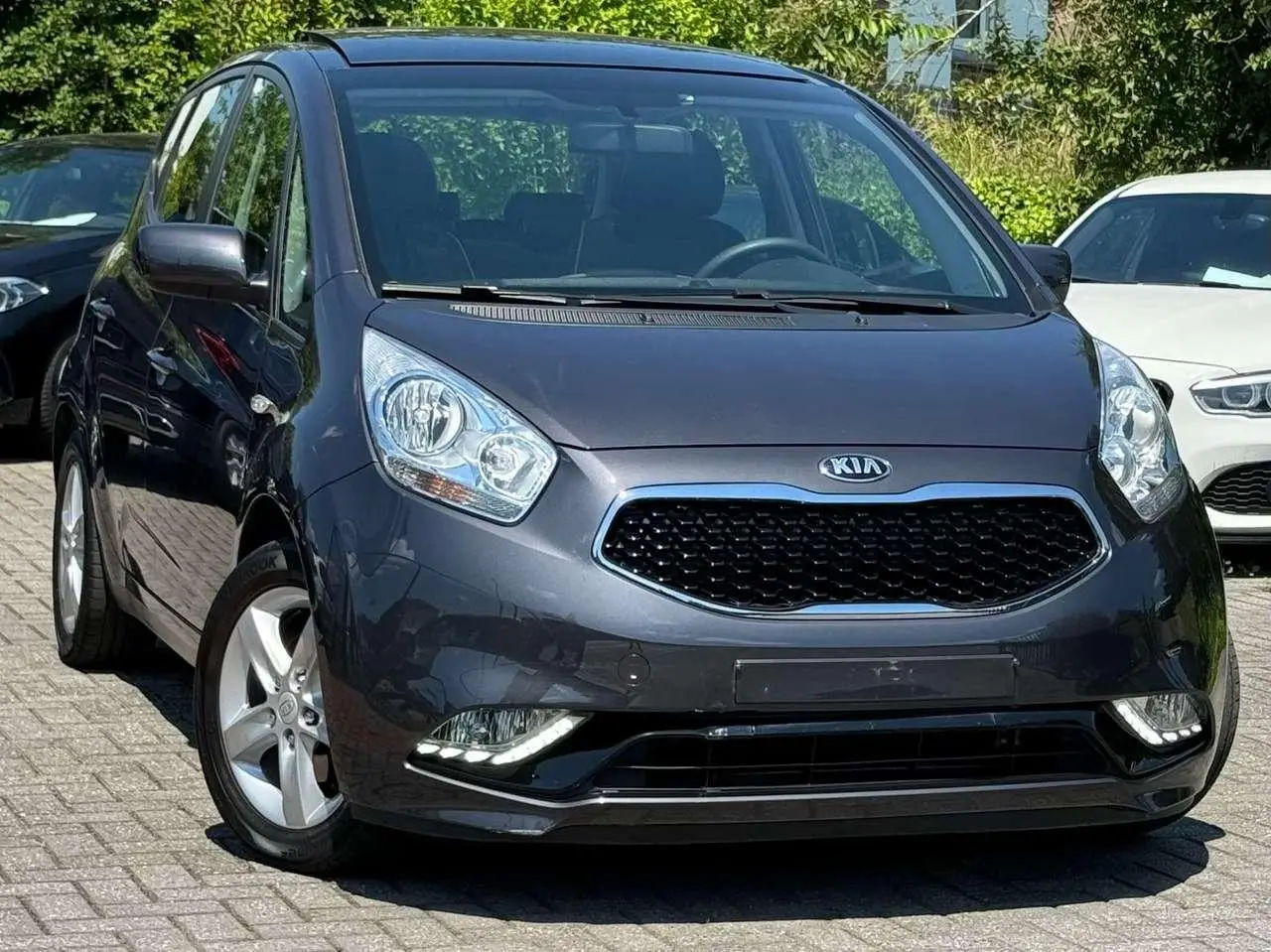 Photo 1 : Kia Venga 2016 Petrol