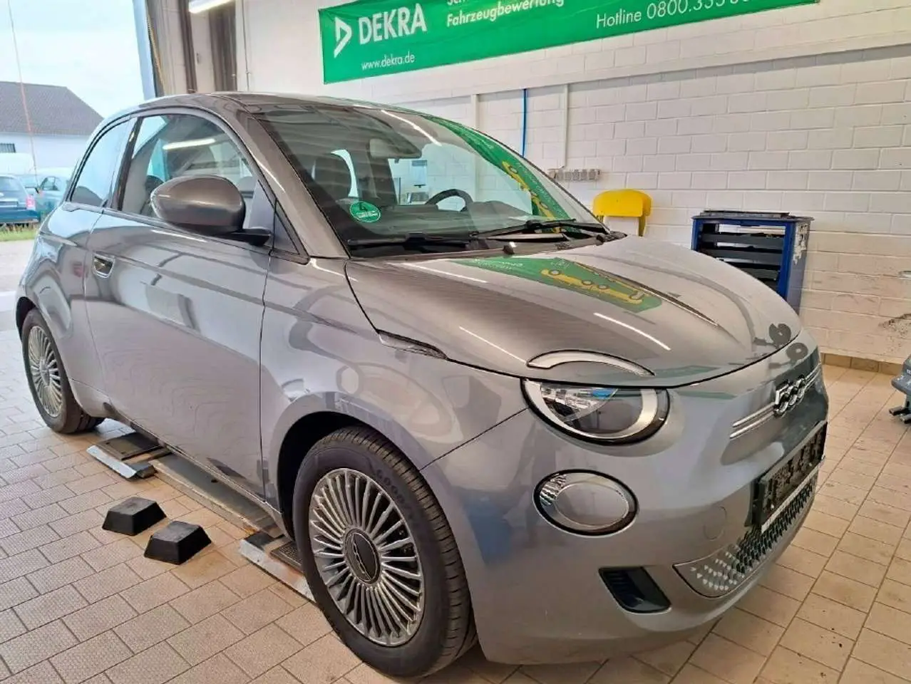 Photo 1 : Fiat 500 2022 Électrique