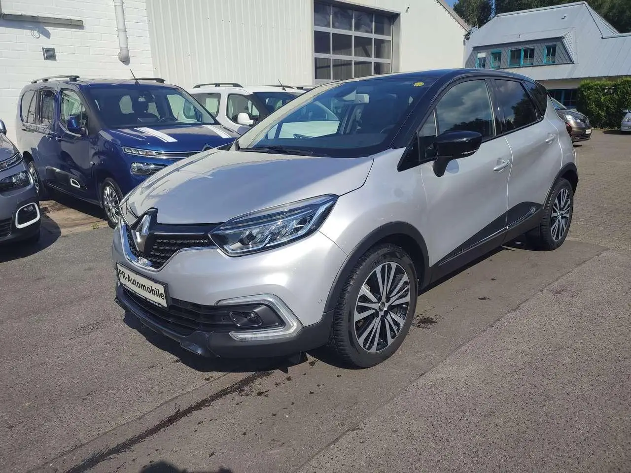 Photo 1 : Renault Captur 2018 Essence