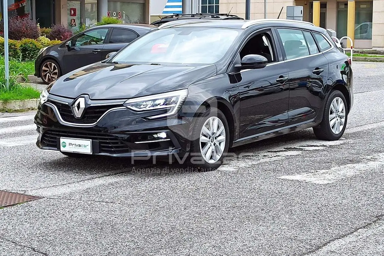 Photo 1 : Renault Megane 2022 Diesel