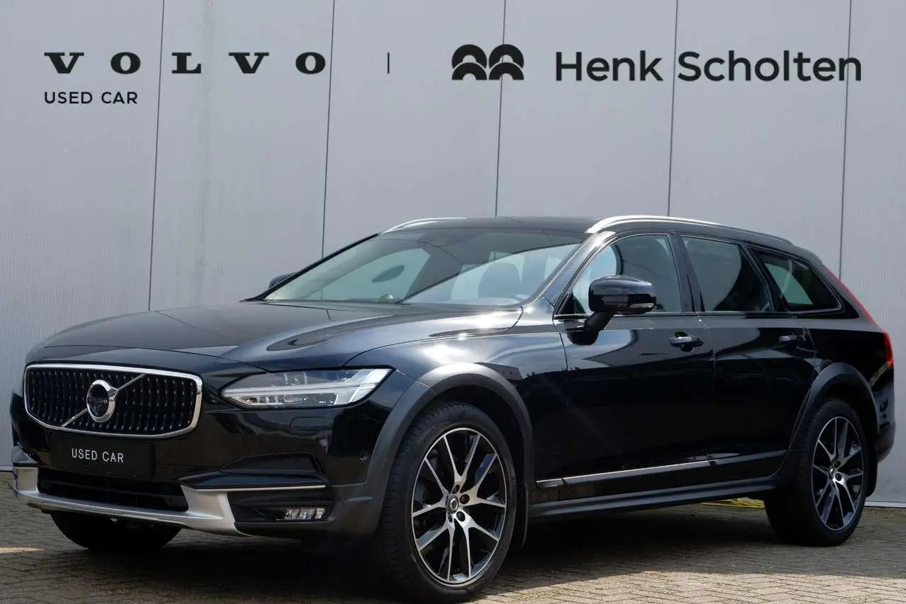 Photo 1 : Volvo V90 2018 Diesel