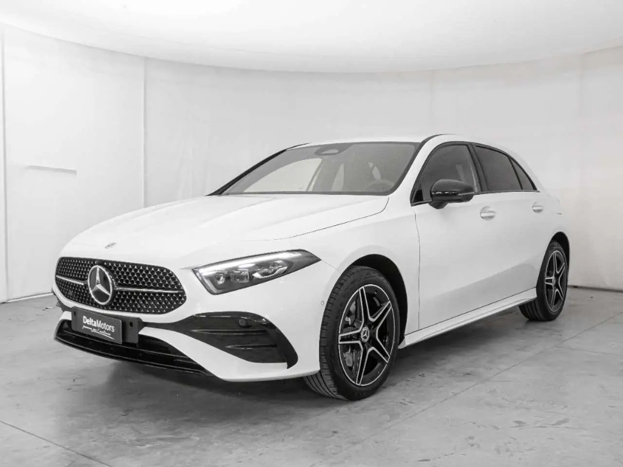 Photo 1 : Mercedes-benz Classe A 2024 Hybrid