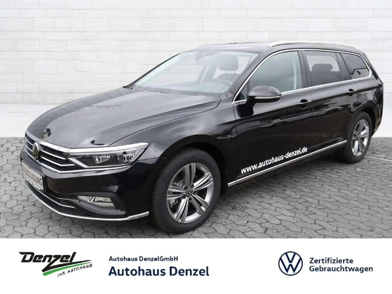 Photo 1 : Volkswagen Passat 2023 Petrol