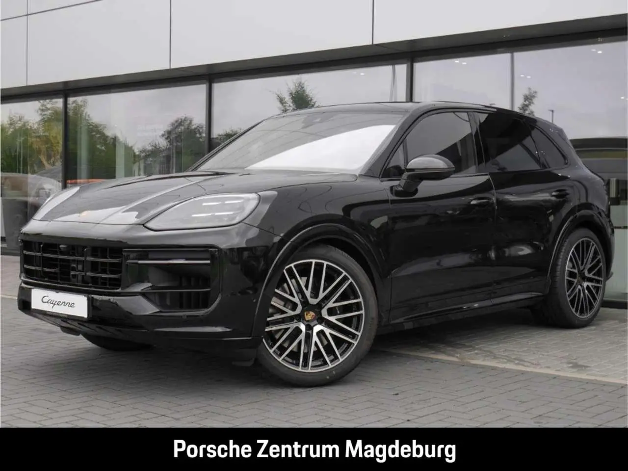 Photo 1 : Porsche Cayenne 2024 Essence