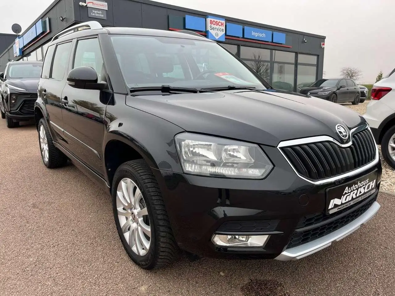 Photo 1 : Skoda Yeti 2015 Petrol