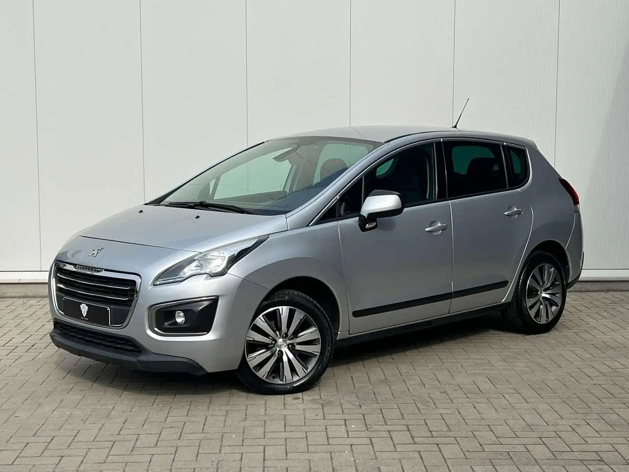 Photo 1 : Peugeot 3008 2016 Diesel