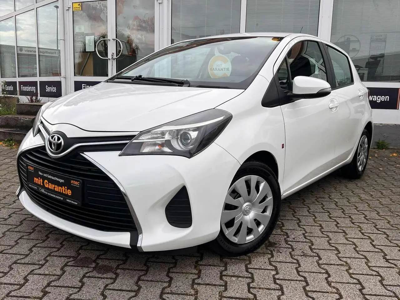 Photo 1 : Toyota Yaris 2015 Diesel