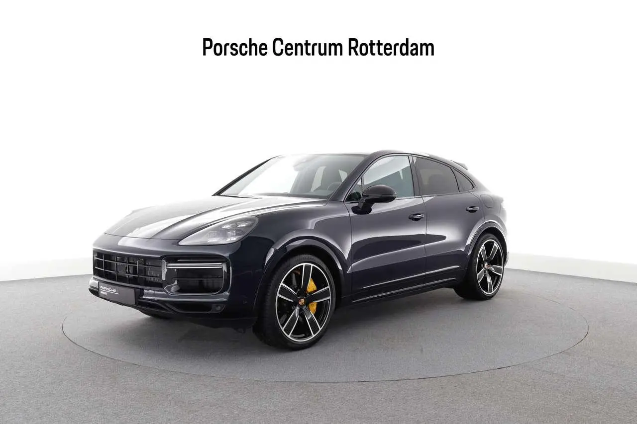 Photo 1 : Porsche Cayenne 2022 Hybrid