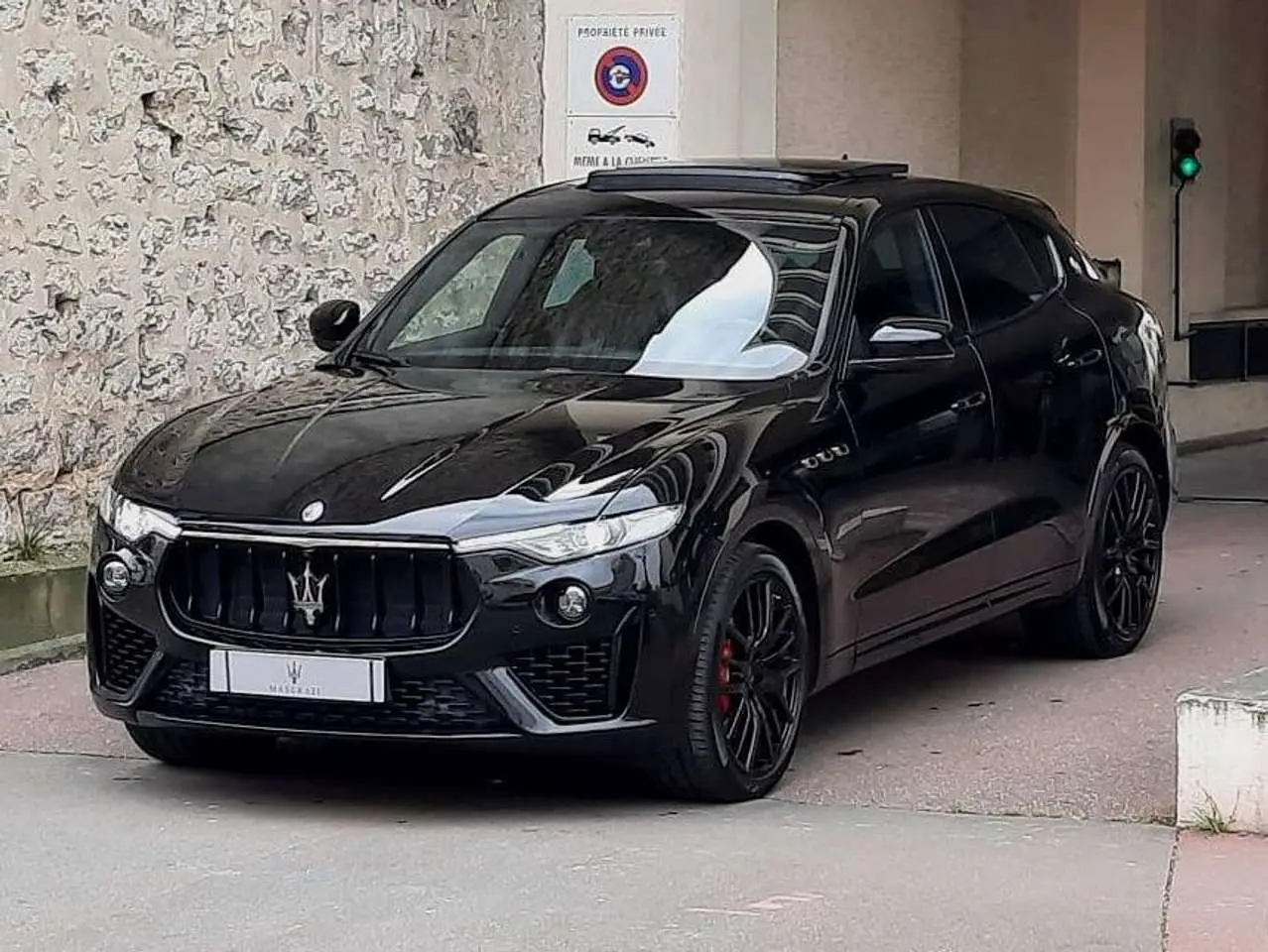 Photo 1 : Maserati Levante 2018 Petrol