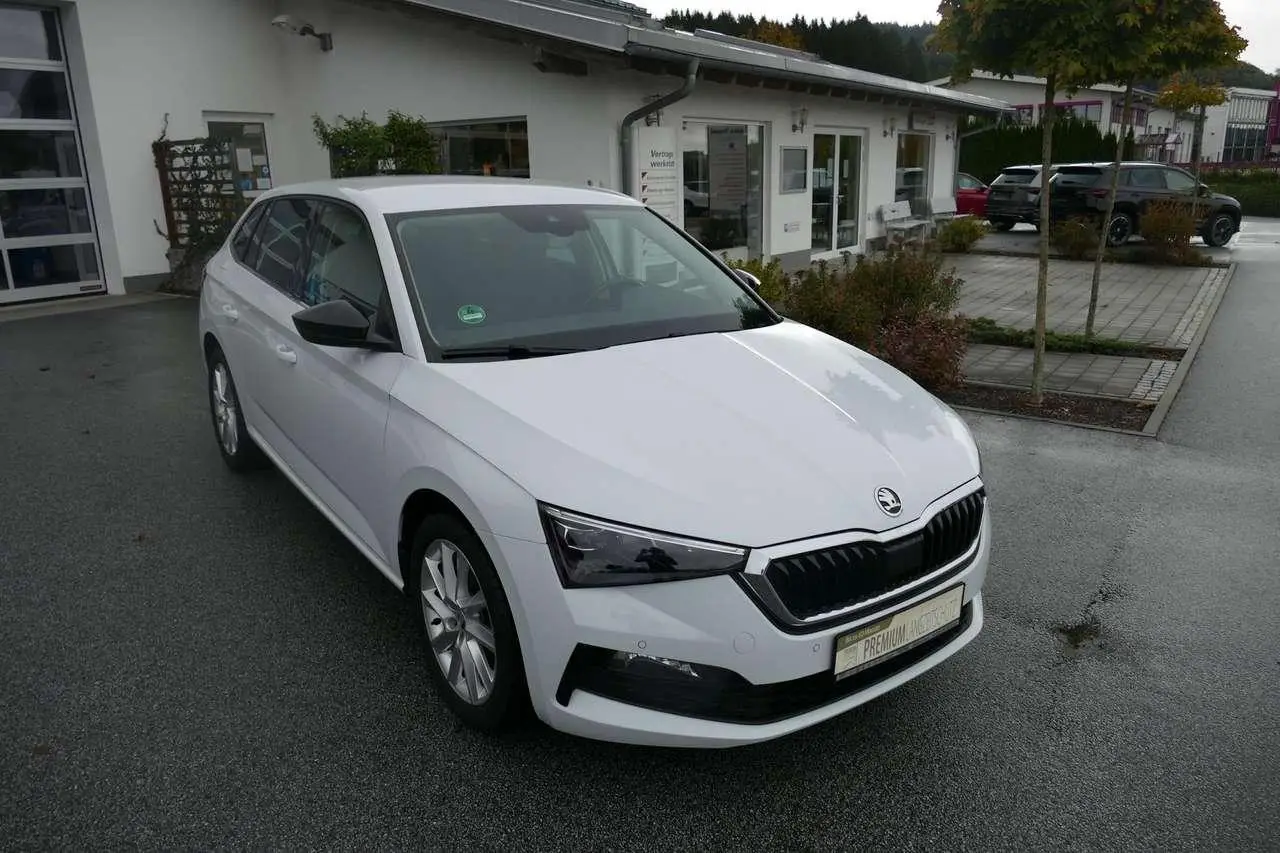 Photo 1 : Skoda Scala 2019 Petrol