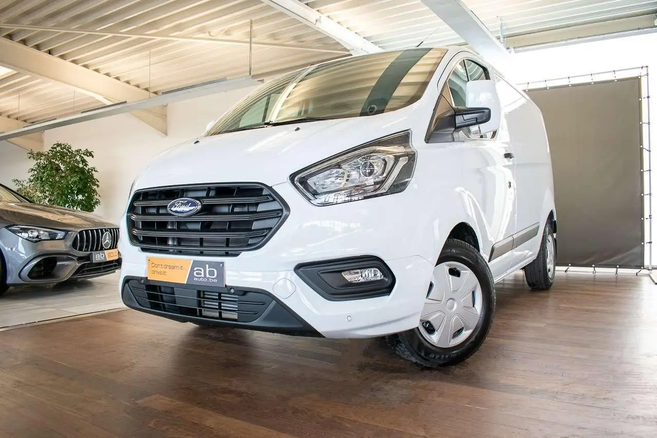 Photo 1 : Ford Transit 2024 Diesel