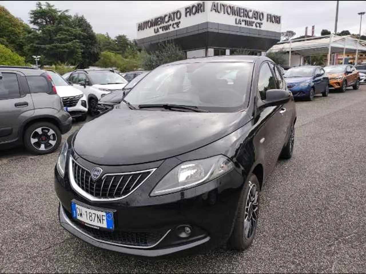 Photo 1 : Lancia Ypsilon 2024 Hybride