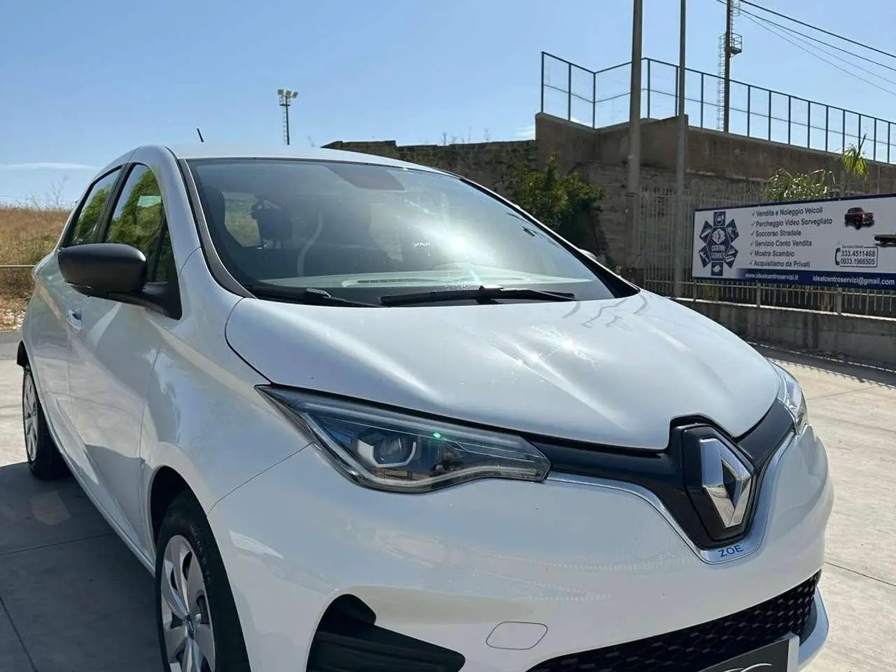 Photo 1 : Renault Zoe 2020 Électrique