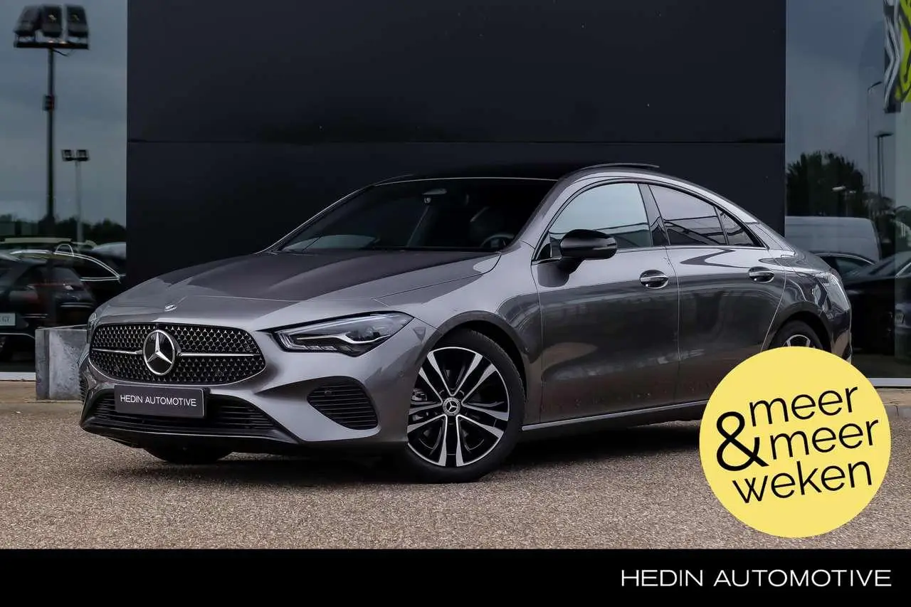 Photo 1 : Mercedes-benz Classe Cla 2024 Petrol