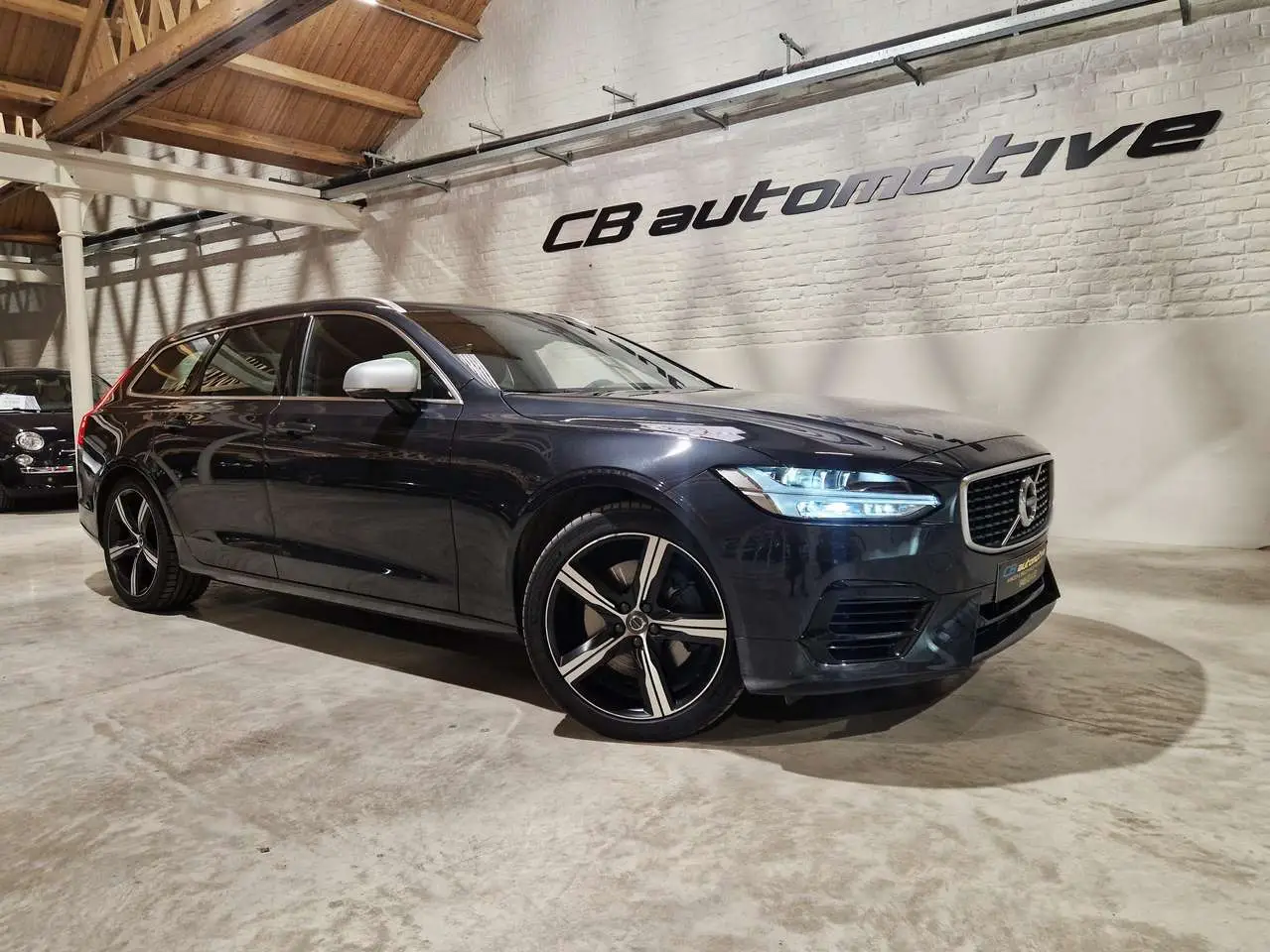 Photo 1 : Volvo V90 2018 Hybrid