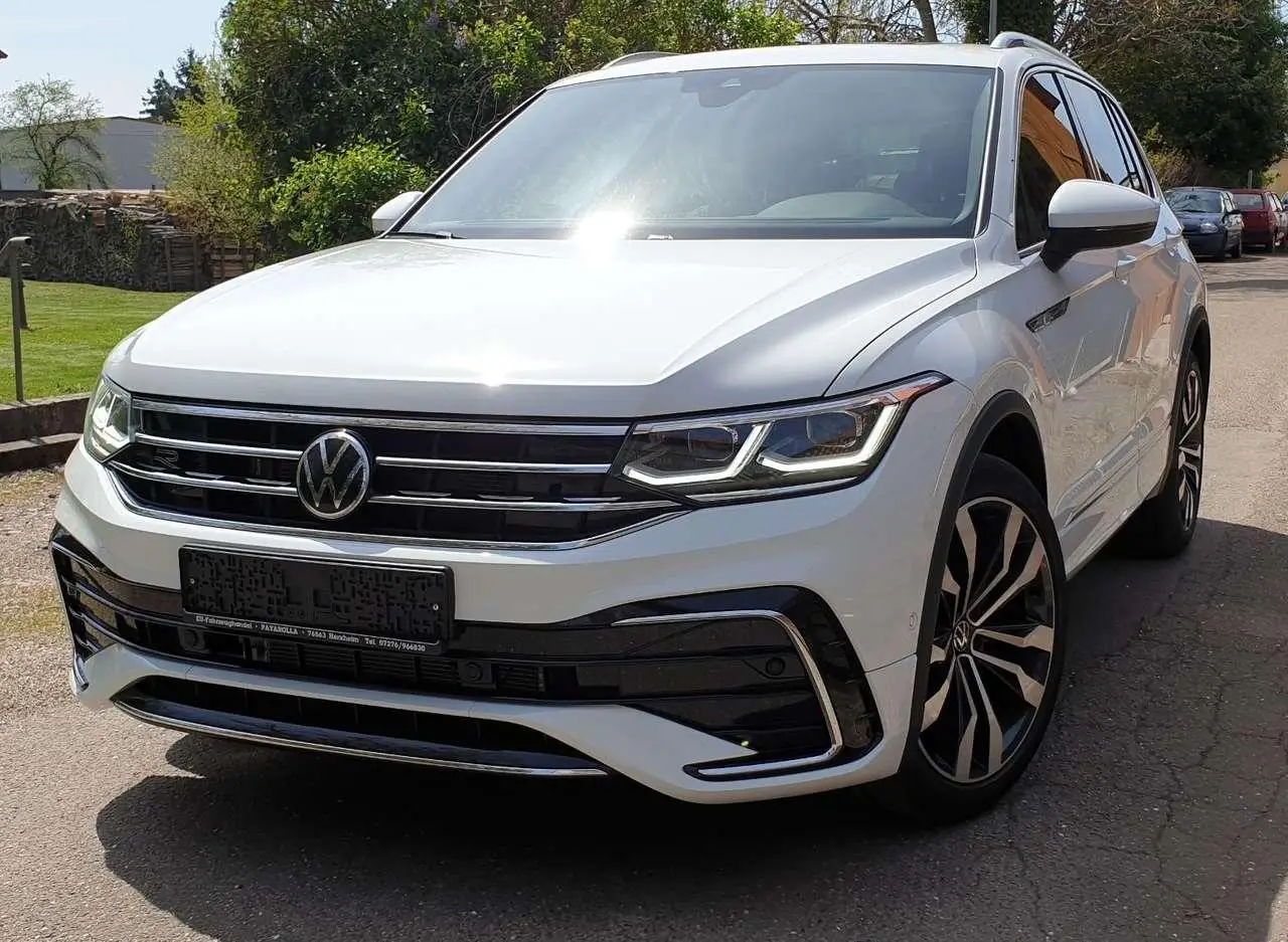 Photo 1 : Volkswagen Tiguan 2024 Petrol