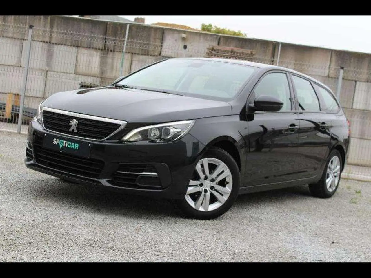 Photo 1 : Peugeot 308 2020 Essence