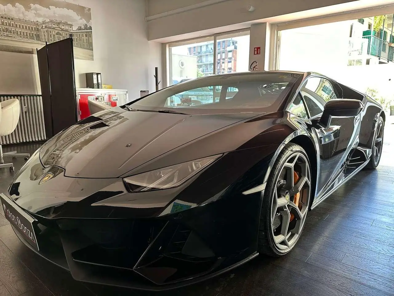 Photo 1 : Lamborghini Huracan 2020 Petrol