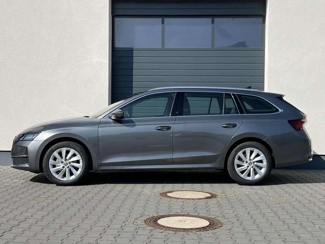 Photo 1 : Skoda Octavia 2024 Diesel