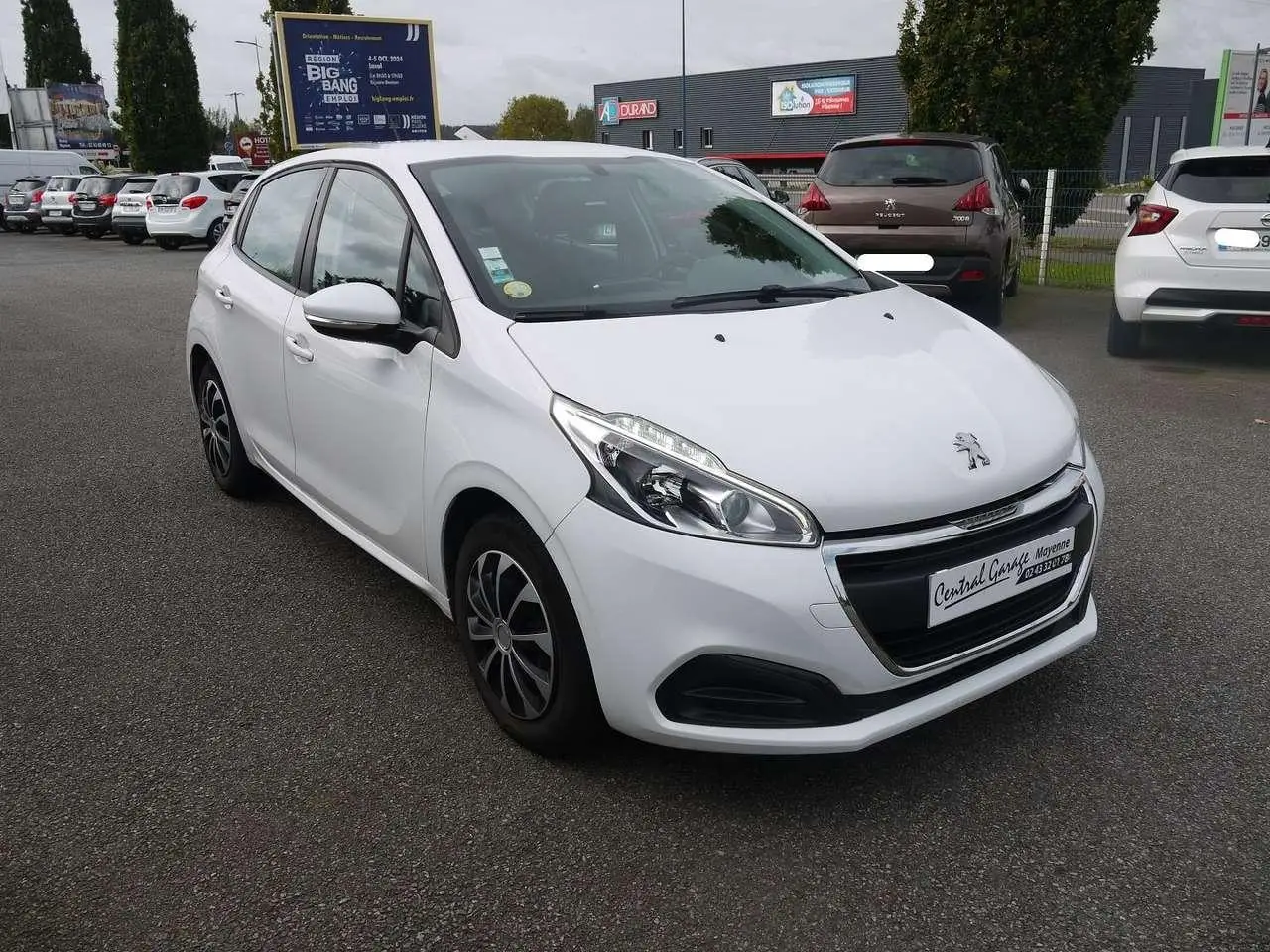 Photo 1 : Peugeot 208 2017 Diesel