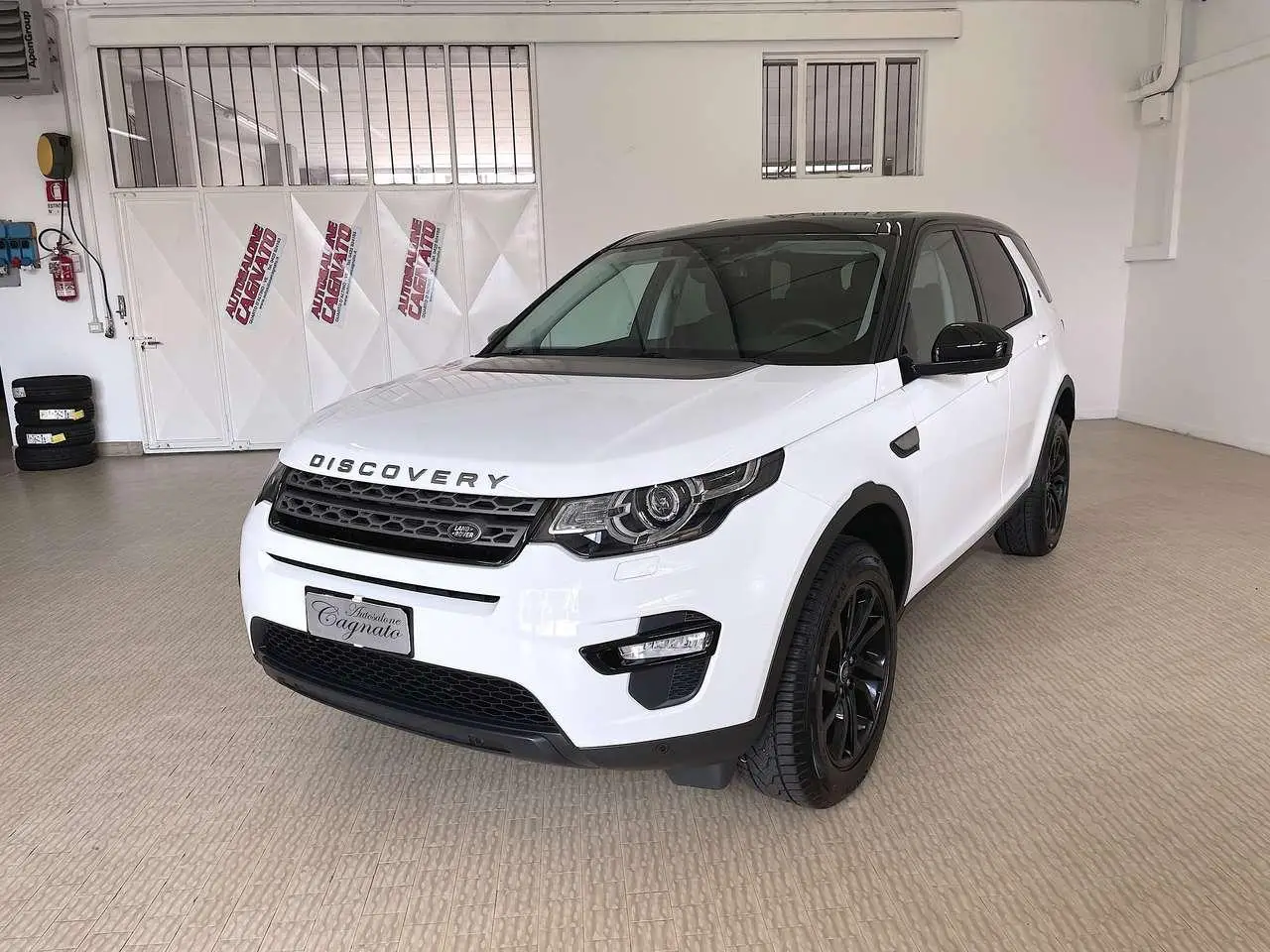 Photo 1 : Land Rover Discovery 2019 Diesel