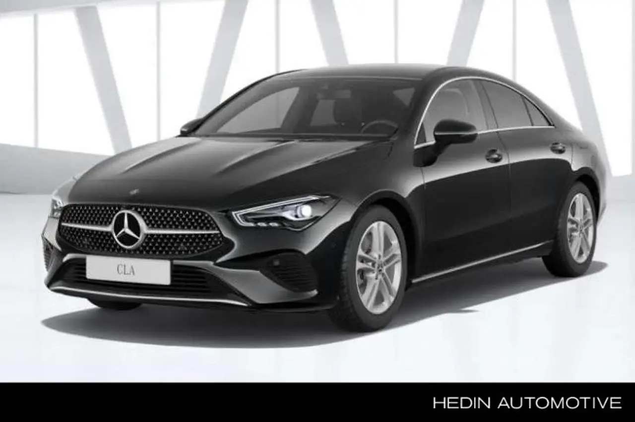 Photo 1 : Mercedes-benz Classe Cla 2024 Hybrid