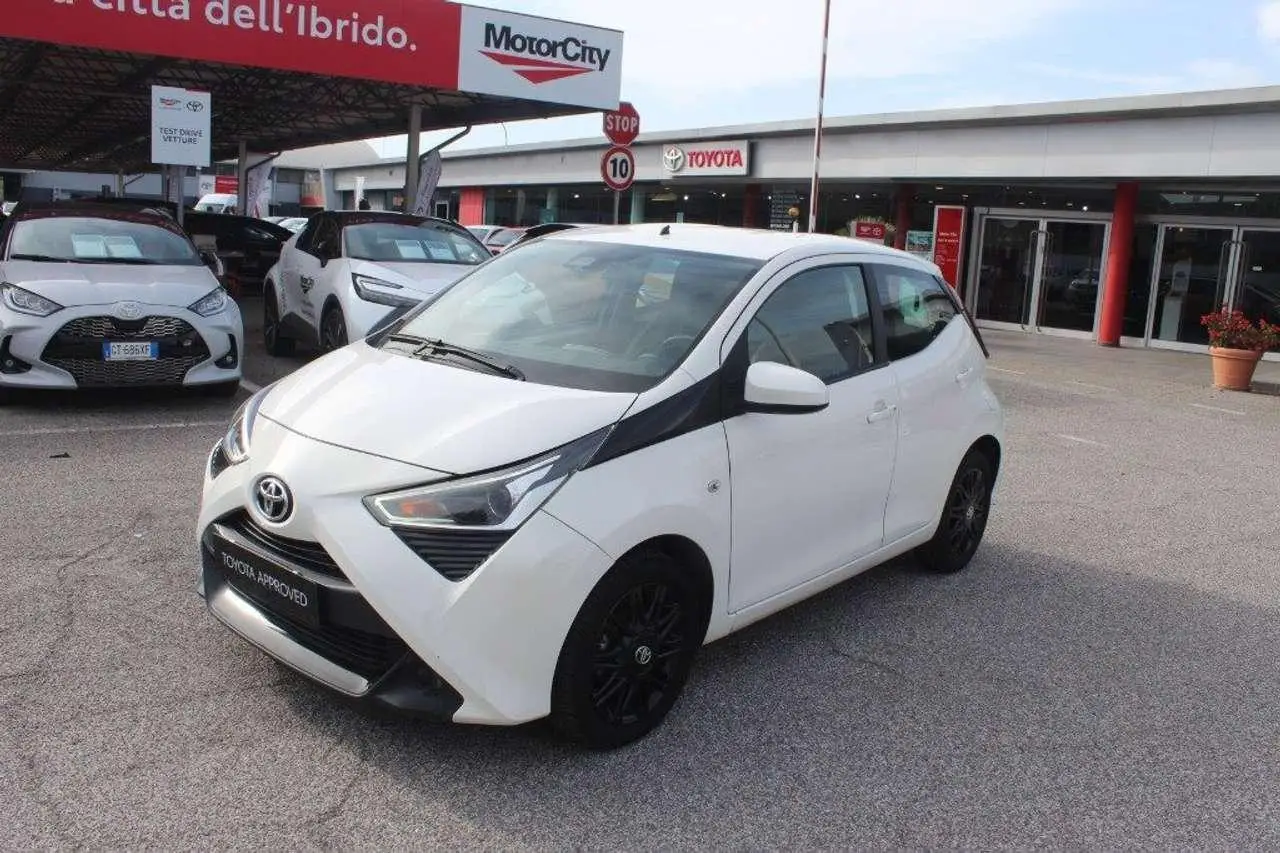 Photo 1 : Toyota Aygo 2021 Petrol