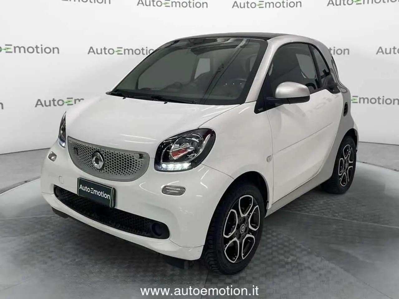 Photo 1 : Smart Fortwo 2018 Électrique