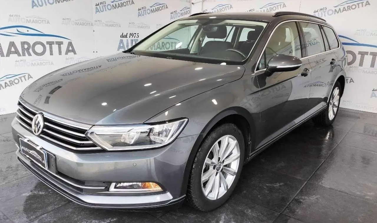 Photo 1 : Volkswagen Passat 2016 Diesel