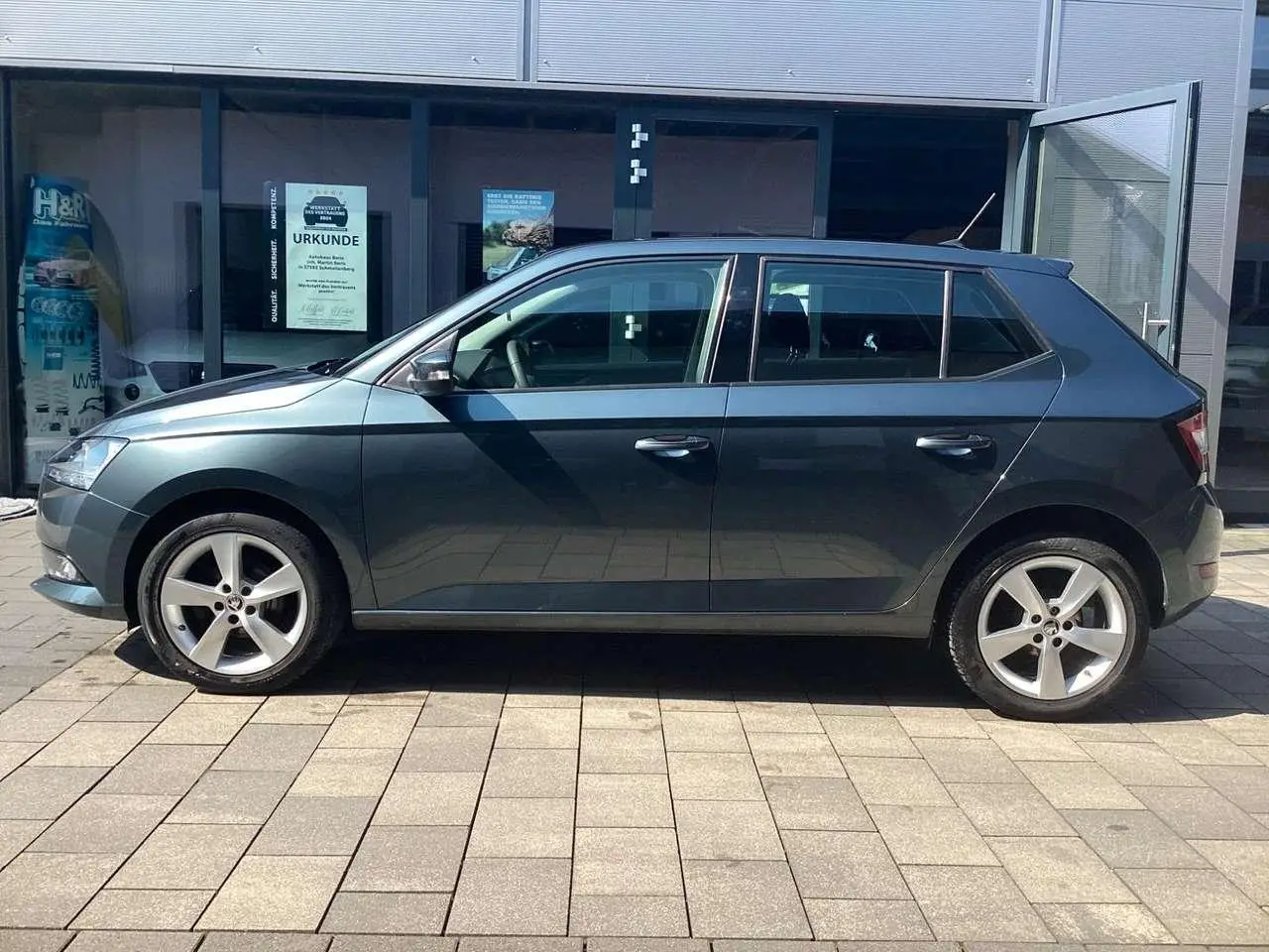 Photo 1 : Skoda Fabia 2018 Petrol