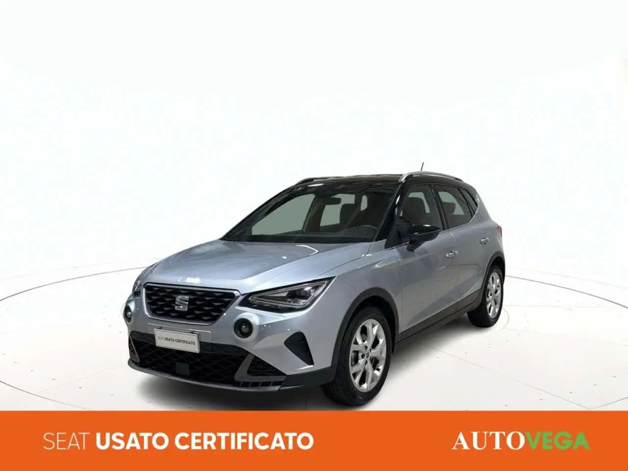 Photo 1 : Seat Arona 2023 Petrol