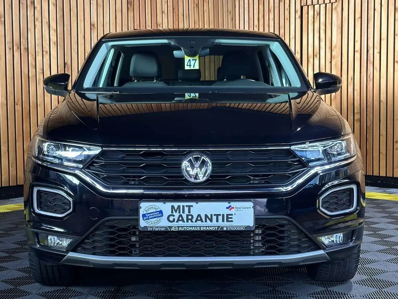 Photo 1 : Volkswagen T-roc 2020 Petrol