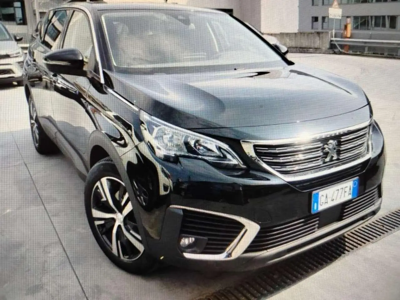 Photo 1 : Peugeot 5008 2020 Diesel