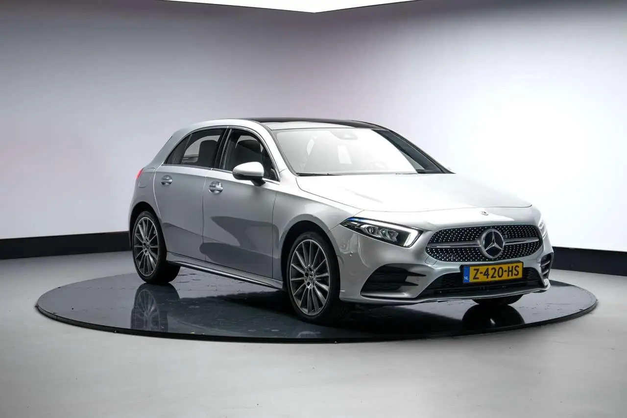 Photo 1 : Mercedes-benz Classe A 2023 Hybride