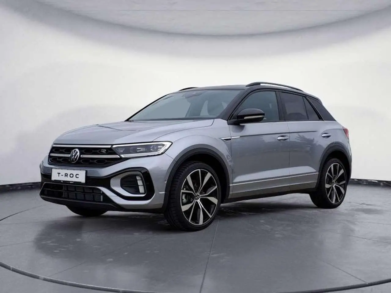 Photo 1 : Volkswagen T-roc 2024 Essence