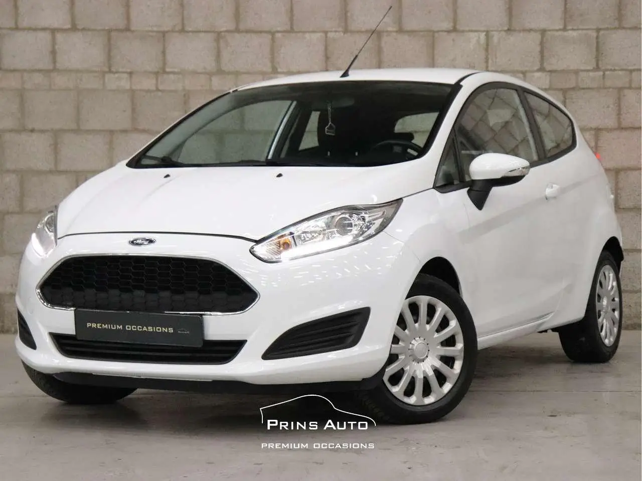 Photo 1 : Ford Fiesta 2017 Petrol