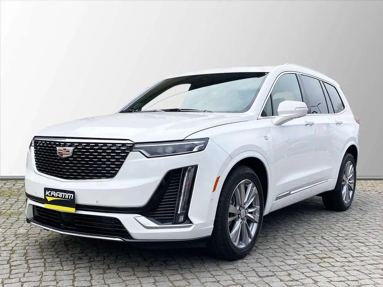 Photo 1 : Cadillac Xt6 2024 Petrol