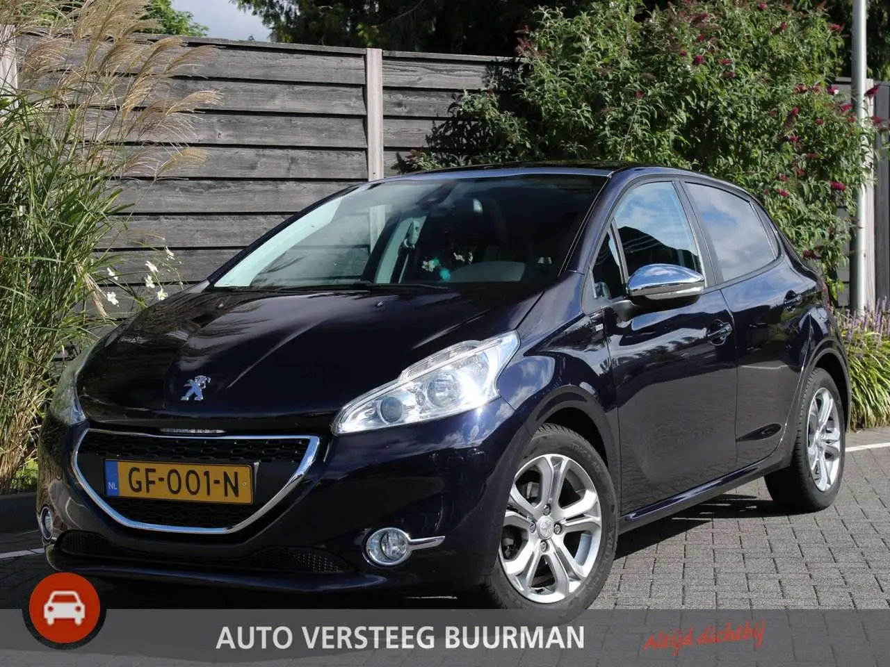 Photo 1 : Peugeot 208 2015 Petrol