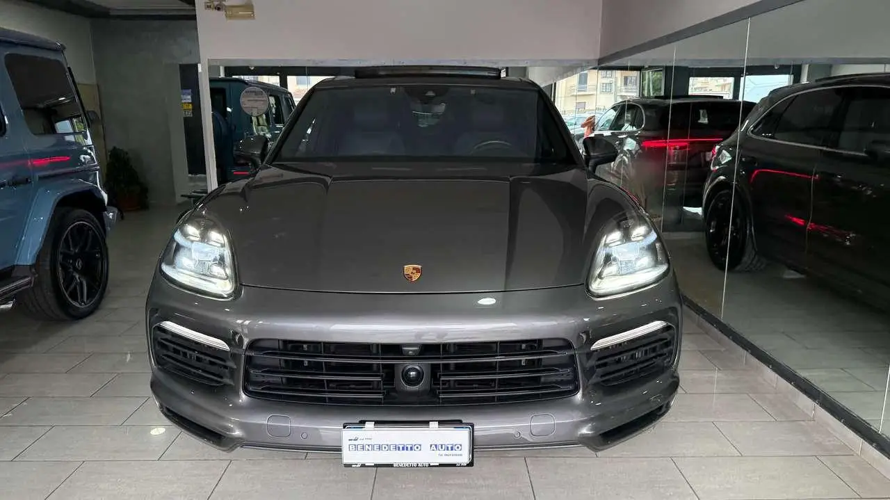 Photo 1 : Porsche Cayenne 2020 Hybride