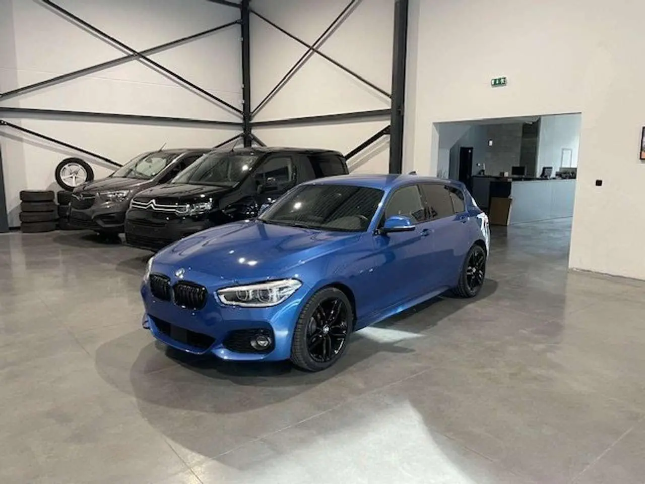 Photo 1 : Bmw Serie 1 2018 Diesel