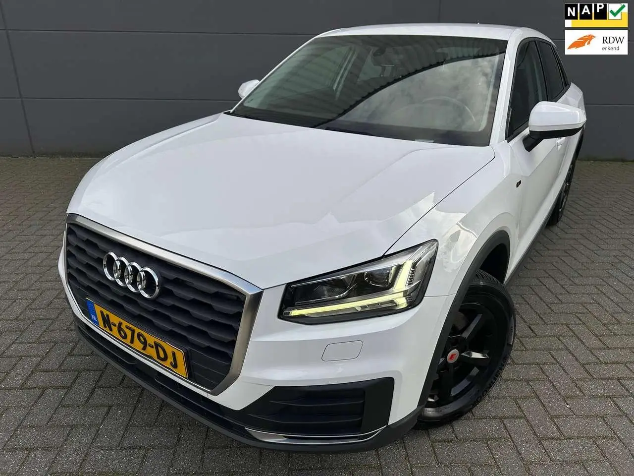 Photo 1 : Audi Q2 2018 Essence