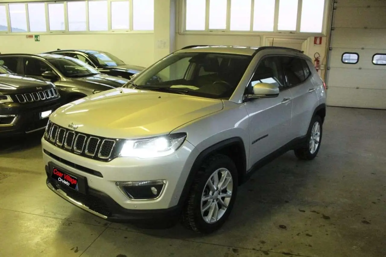 Photo 1 : Jeep Compass 2021 Hybride