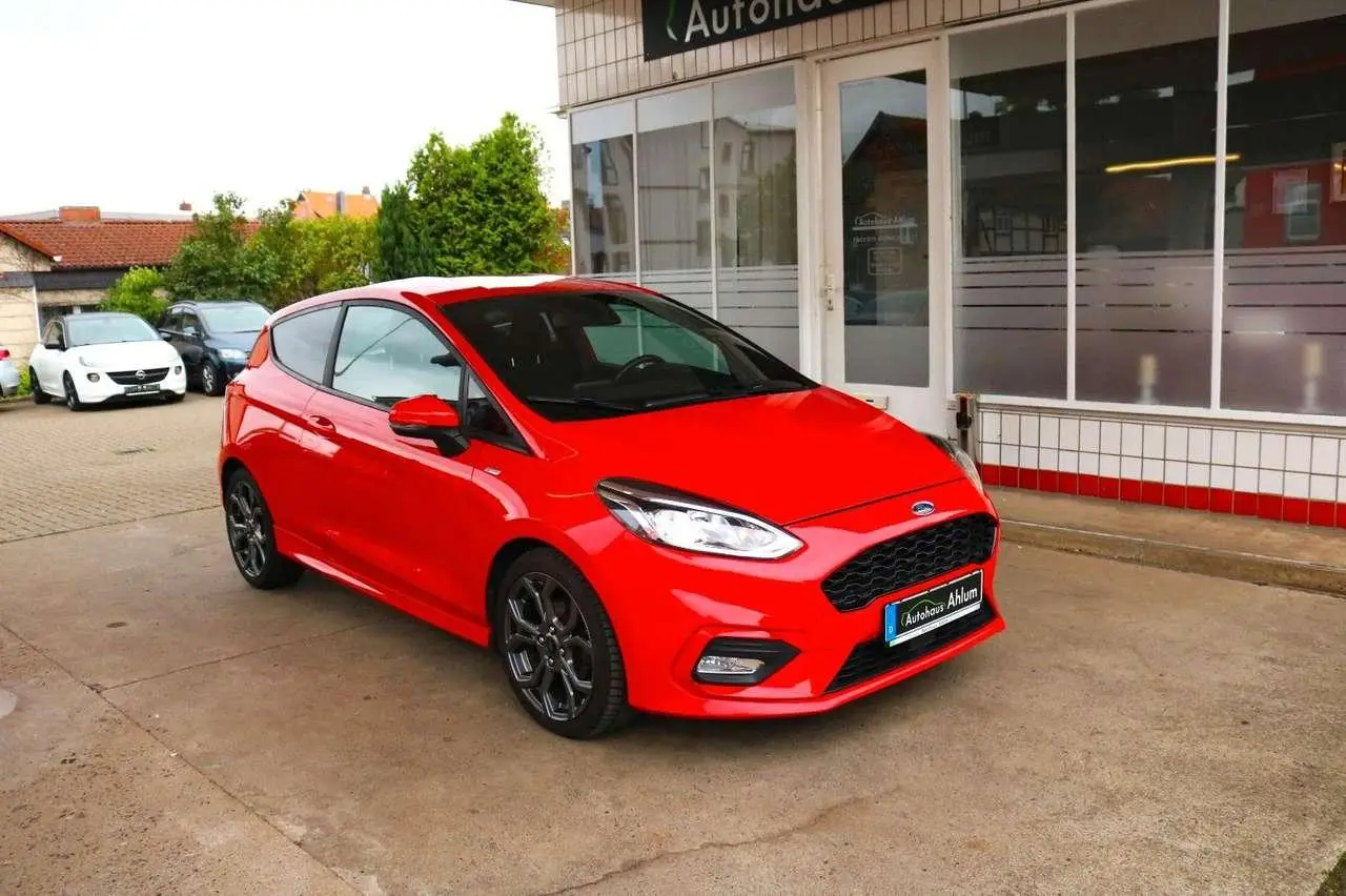 Photo 1 : Ford Fiesta 2017 Petrol